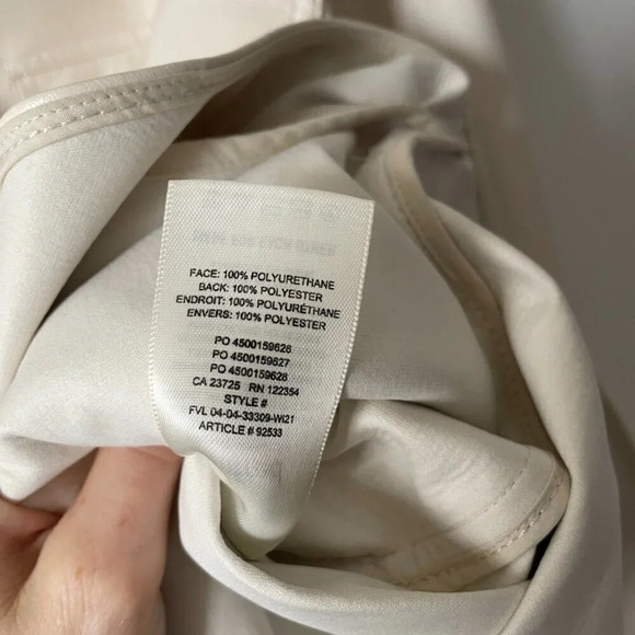 Aritzia Wilfred Vegan Leather Ganna Shirt Jacket Shacket Birch White Size Medium - Picture 11 of 11